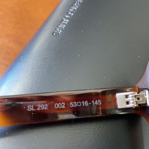 YSL Brown Sunglasses 🕶 - Picture 8 of 9